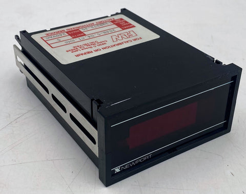 Newport Electronics FLW 204B-5 D4 C1 RMS 230VAC Digital Panel Meter