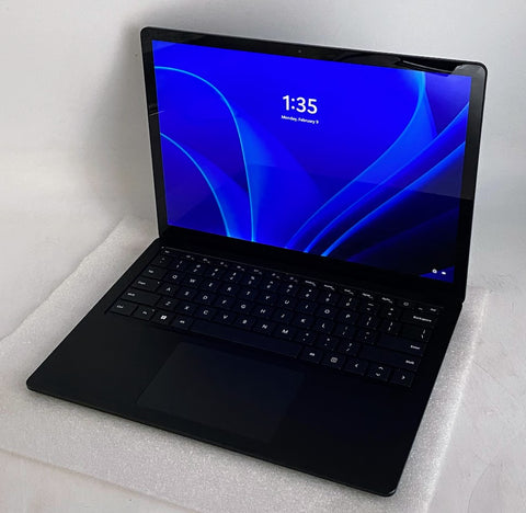 Microsoft Surface Laptop 5- 256GB SSD, 16GB DDR5 RAM, i7-1265U CPU, Win 11 Pro
