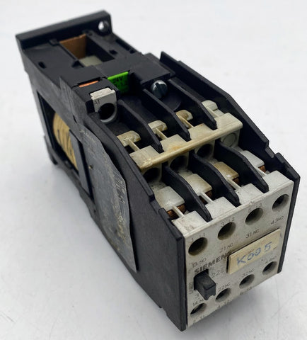 Siemens 3TF4022-0B Contactor, 20A, 600V