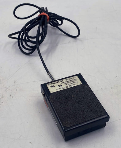 Linemaster Hi-Treadlite HT-52-S Foot Switch, SPDT, 20A, 125-250VAC