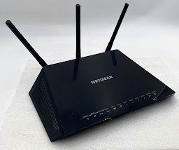 Netgear Nighthawk R6700v3 AC1750 Smart WiFi Router
