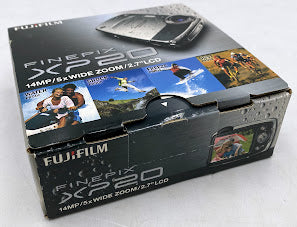 FujiFilm FINEPIX XP20 Digital Camera, Silver