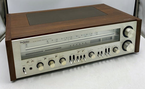 Vintage Technics Panasonic SA-800 Am/FM Stereo Receiver, 125W RMS p/ Channel