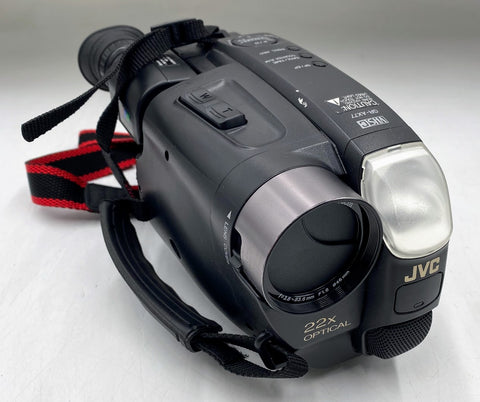 JVC VideoMovie GR-AX77 VHS-C Camcorder, 22x Optical Zoom, f=3.8-83.6mm