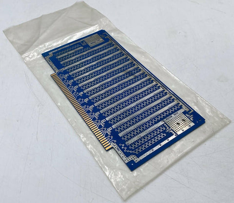 Vector Electronic 8800V Universal Microcomputer/Processor Plugboard - Very Good