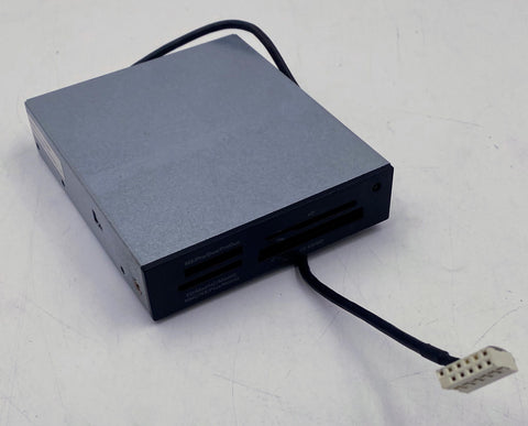 Lenovo 45R8139 ThinkStation 20-in-1 USB 2.0 Media Memory Card Reader