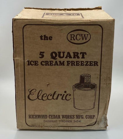 Vintage, As Is RCW 165A 5-Quart Ice Cream Freezer - Salvage
