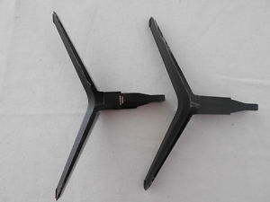 Vizio D32X-D1 LED TV Base Stand- P34T2335