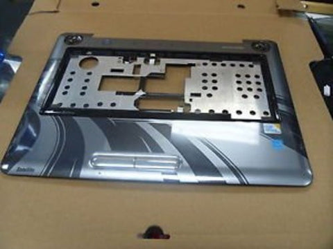 Toshiba Satellite A305-S6898 Touchpad & Palmrest- V000122050
