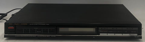 Fisher FM-857 AM/FM Stereo Synthesizer Tuner