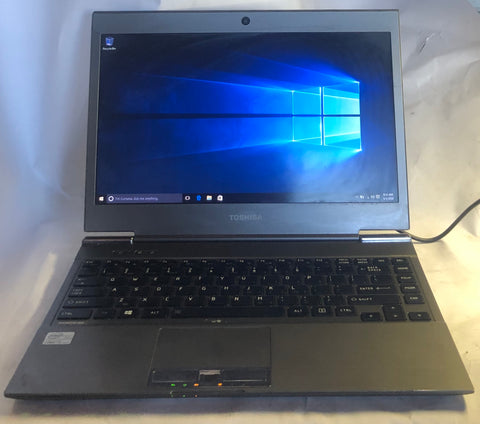 Toshiba Portege Z930-S9311 Laptop- 128GB SSD, 4GB RAM, Intel i5-3437U CPU, Windows 10 Pro