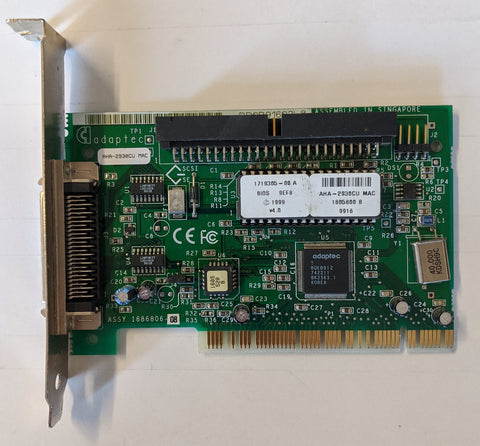 Adaptec SCSI Pci-E Controller AHA-2930CU