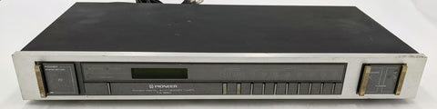 Pioneer TX-950 FM/AM Digital Synthesized Tuner