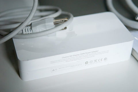 Apple Cinema HD Display 150-Watt Power Adapter- A1098