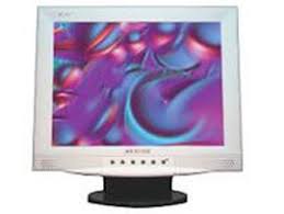 Microtek 15" LCD monitor- C593