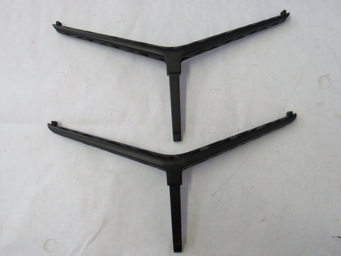 Vizio D70-D3 Stand Base Assy With Screws 009032A7610
